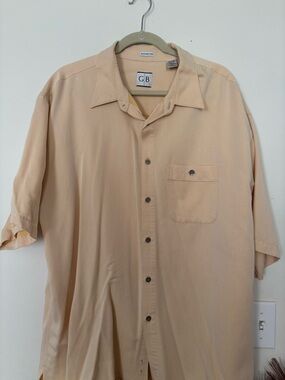 Vintage Men's Short-Sleeve Camp Shirt in Light yellow